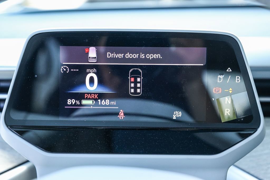 New 2025 Volkswagen ID. Buzz 1st Edition image 38