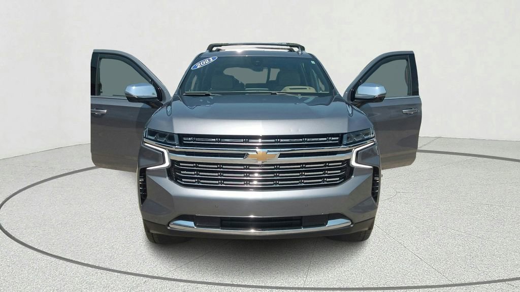 Used 2021 Chevrolet Tahoe Premier w/ Premium Package AWD/4WD image 9