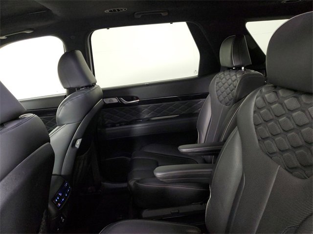 Used 2022 Hyundai Palisade Calligraphy image 11