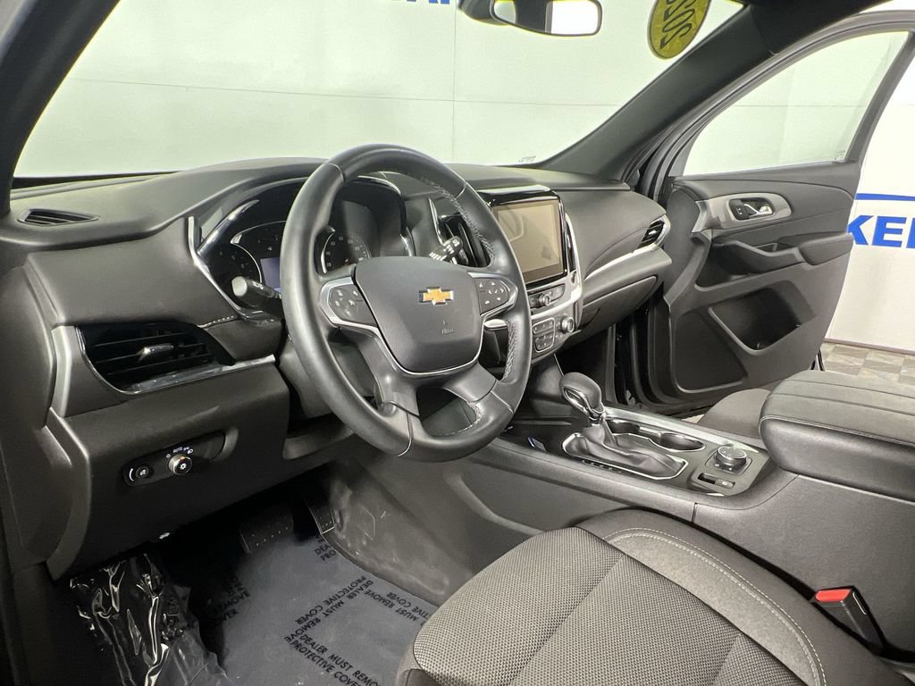 Certified 2023 Chevrolet Traverse LT AWD/4WD image 10