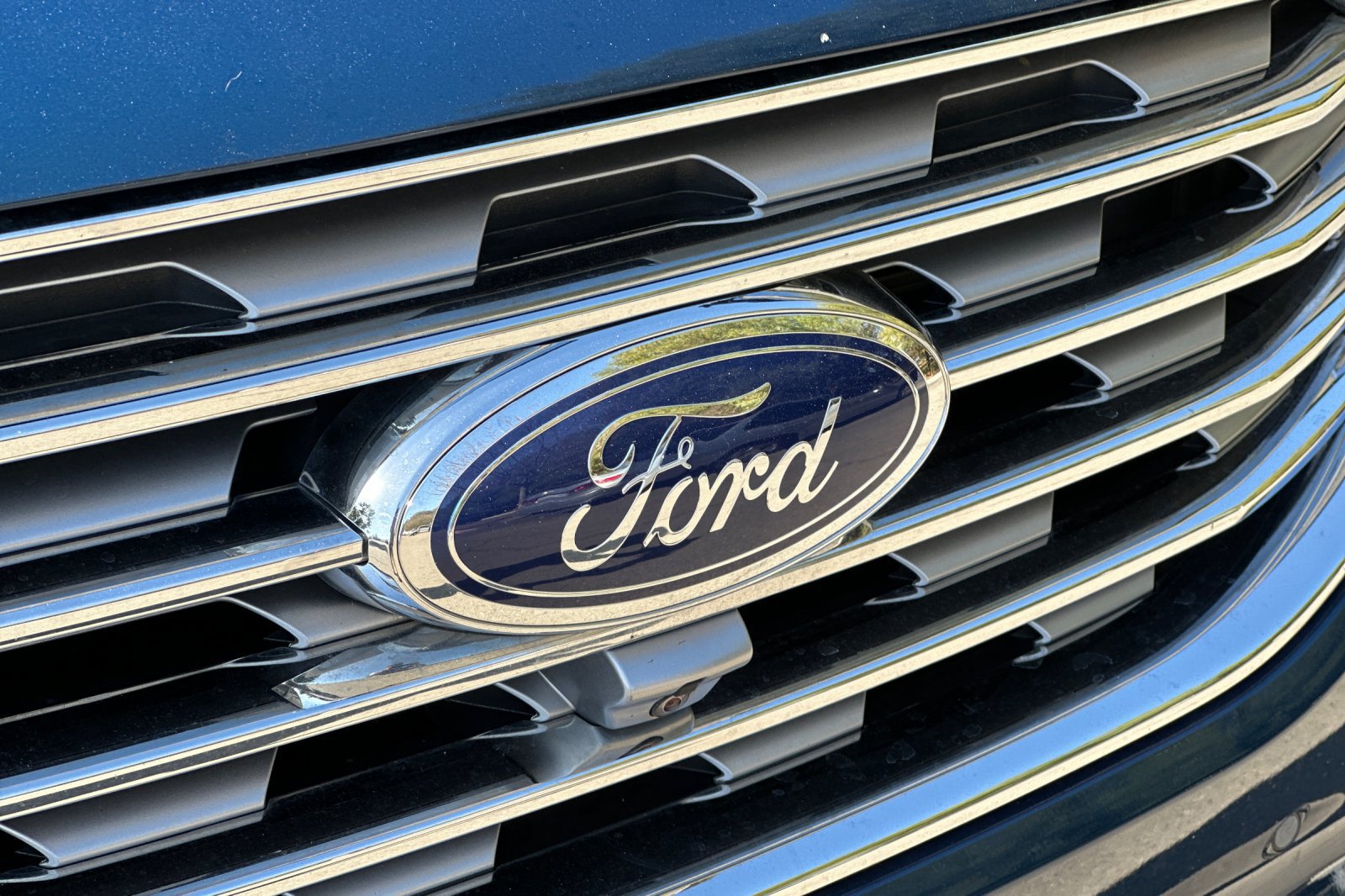 Used 2020 Ford Edge Titanium w/ Equipment Group 301A FWD image 46