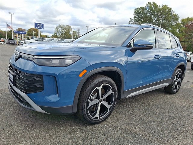 New 2026 Volkswagen Tiguan SE image 2