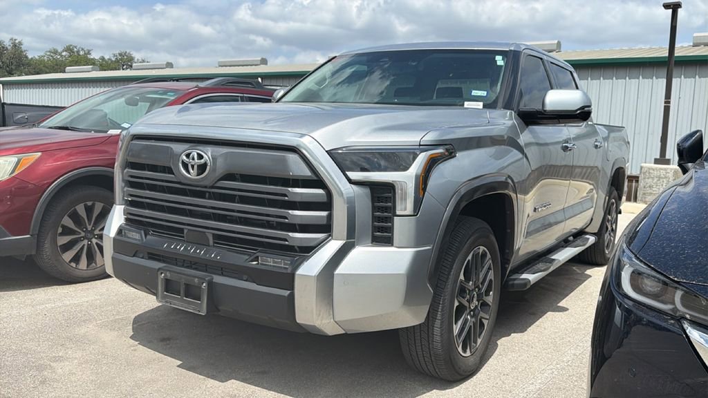 Used 2023 Toyota Tundra Limited w/ Power Package AWD/4WD image 16