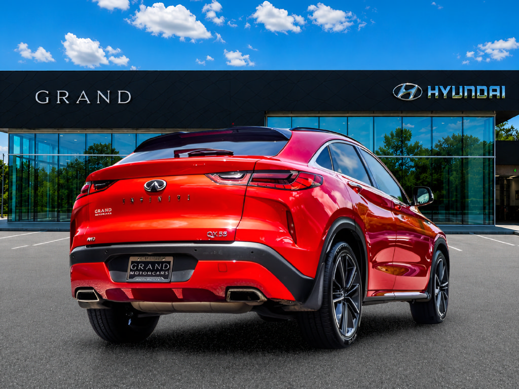 Used 2023 INFINITI QX55 Sensory w/ Lighting Package AWD/4WD image 6