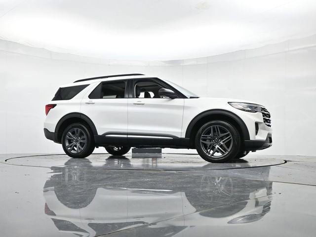 New 2025 Ford Explorer Active w/ Active Comfort Package image 34
