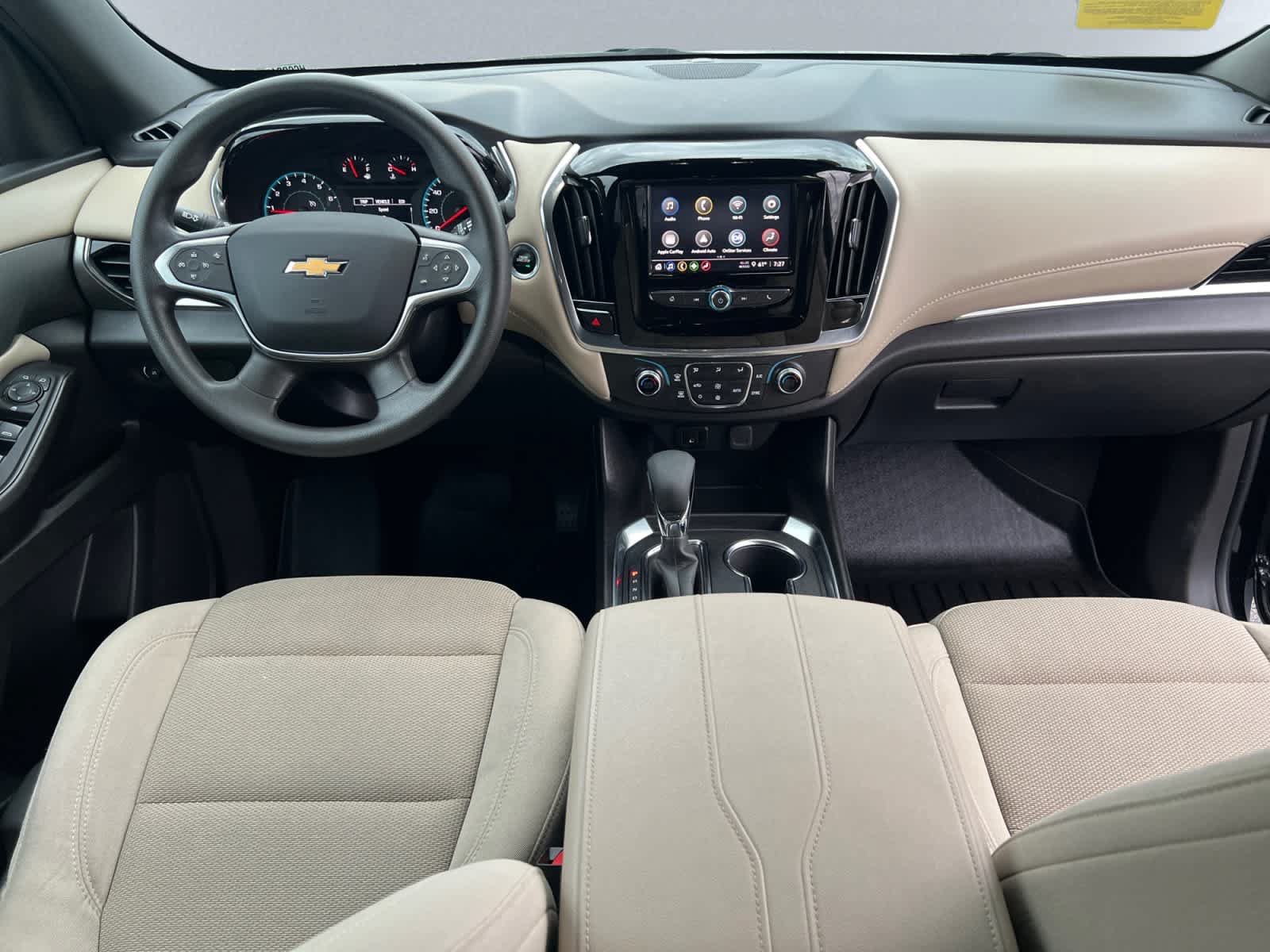 Used 2023 Chevrolet Traverse LS AWD/4WD image 10
