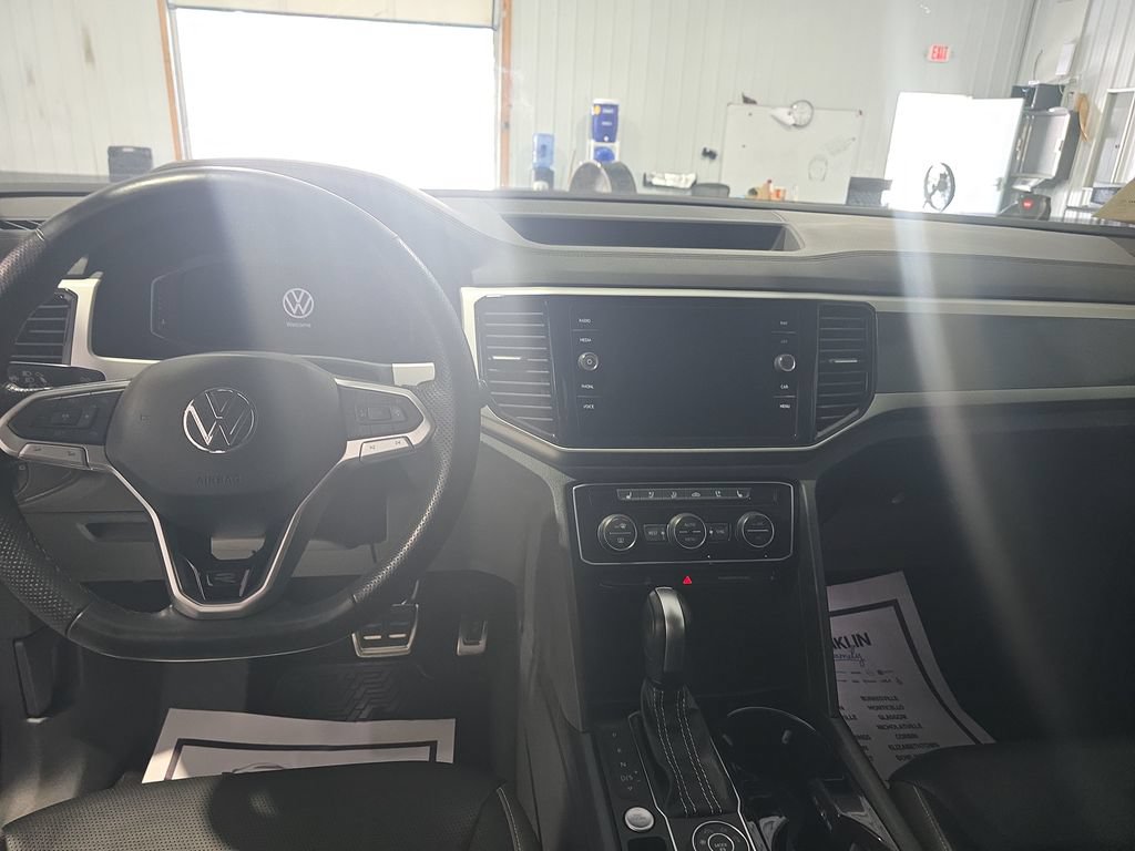 Used 2022 Volkswagen Atlas SEL Premium AWD/4WD image 15