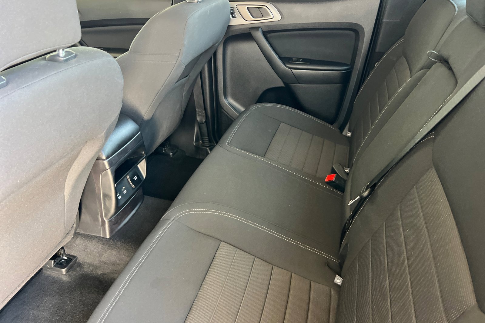 Used 2019 Ford Ranger XLT w/ FX4 Off-Road Package image 13