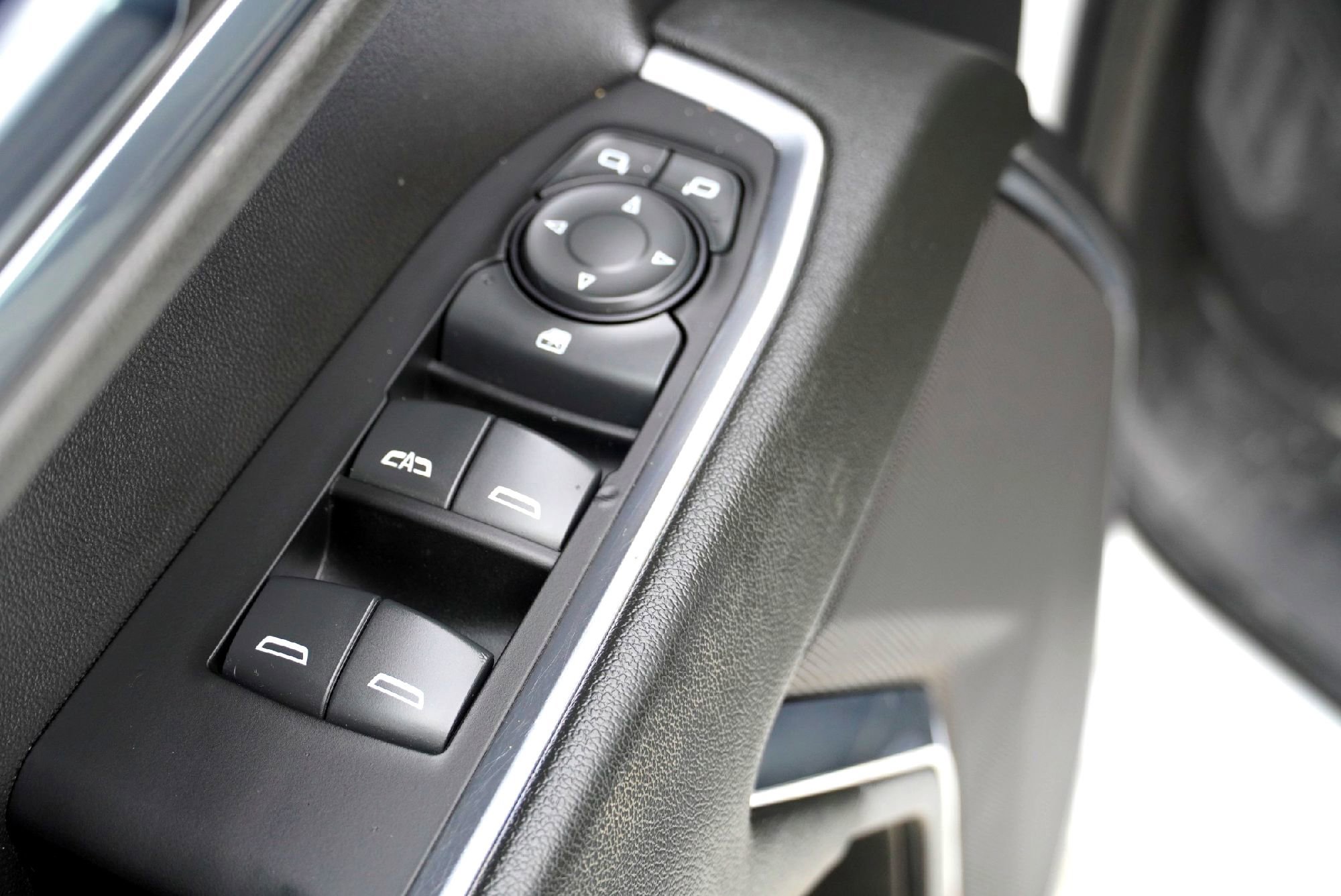 Used 2024 GMC Sierra 1500 SLE image 24