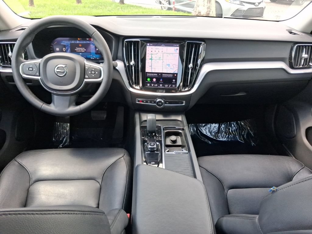 Used 2024 Volvo S60 B5 Core w/ Climate Package FWD image 9