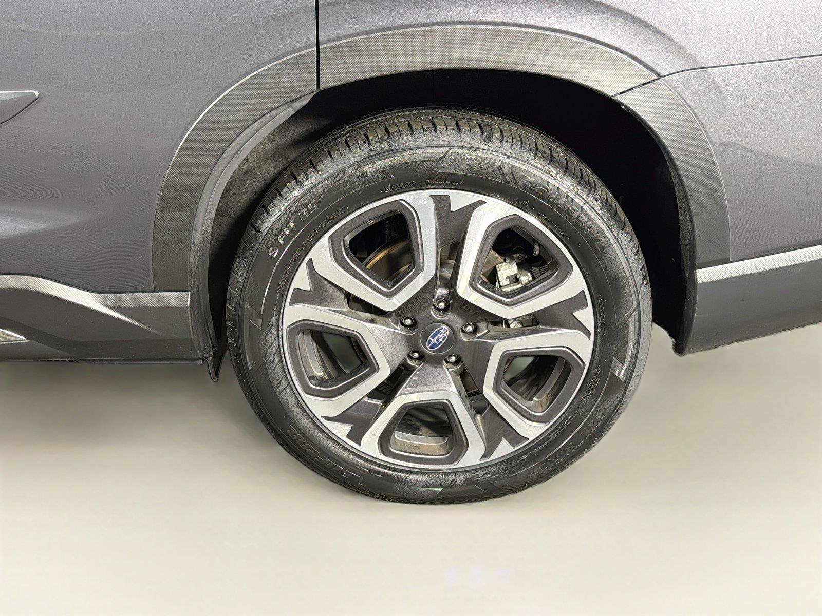 Used 2025 Subaru Ascent Touring AWD/4WD image 35