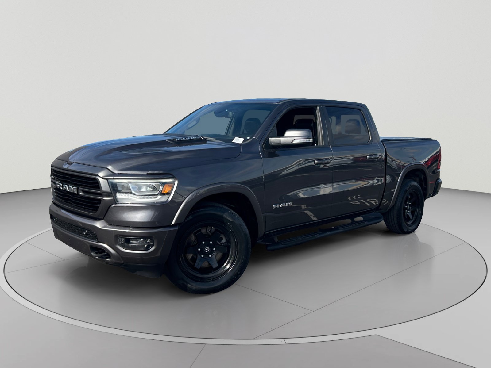 Used 2019 RAM 1500 Laramie w/ Sport Appearance Package