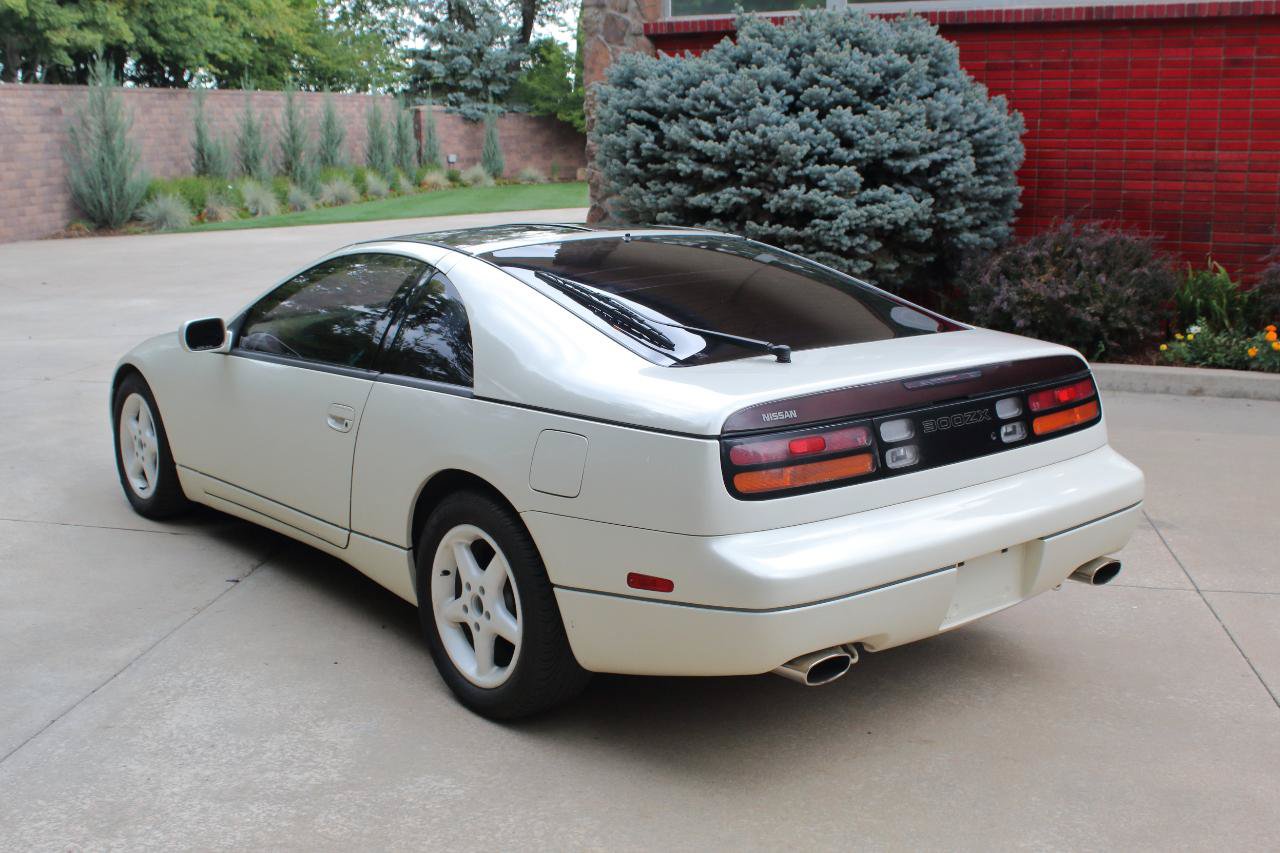 Used 1990 Nissan 300ZX GS RWD image 7