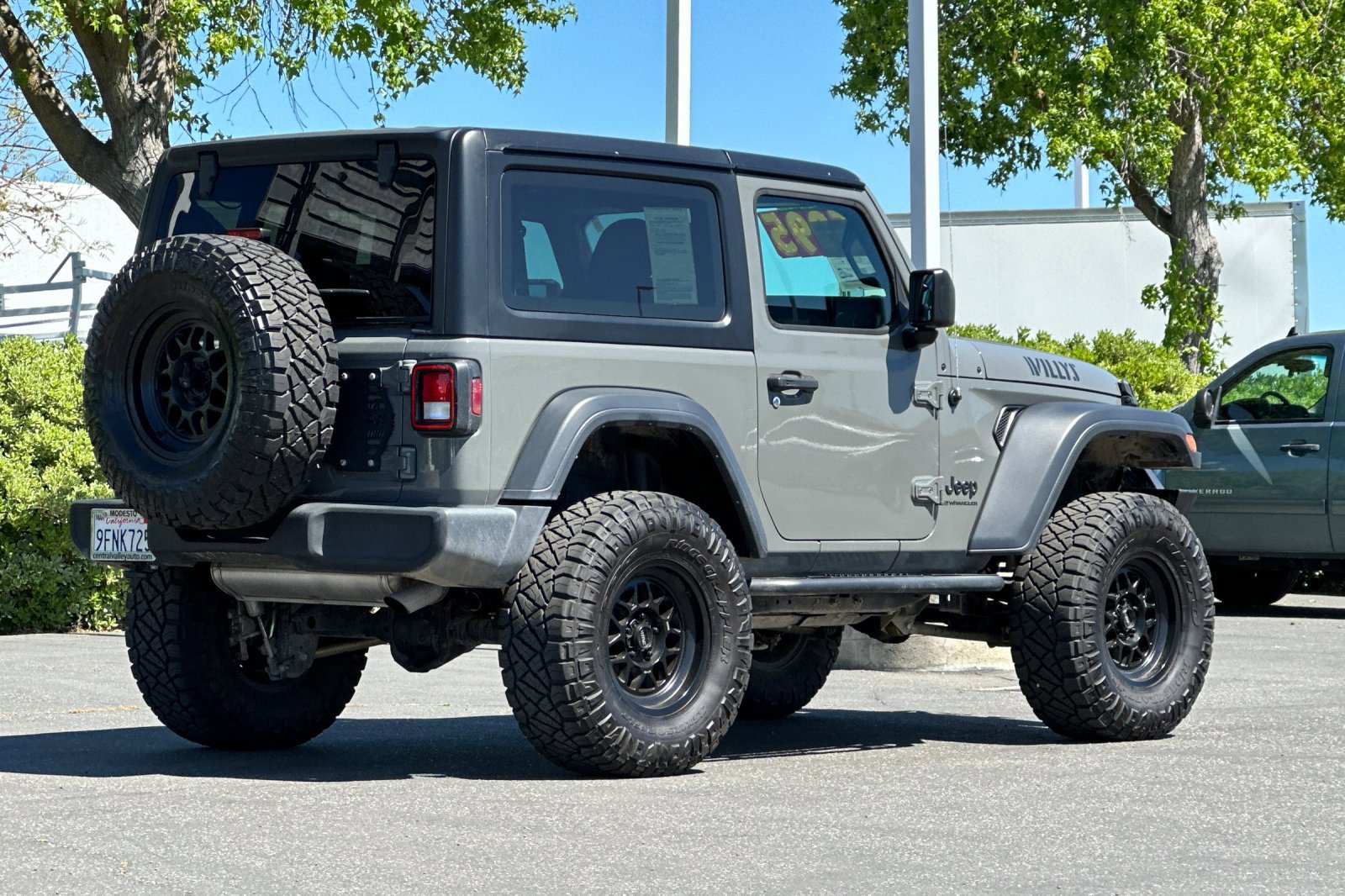Certified 2023 Jeep Wrangler Willys image 4