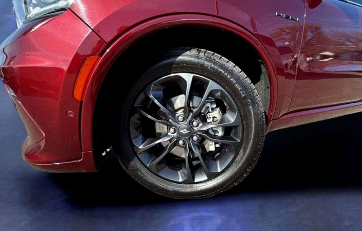 Used 2022 Dodge Durango R/T w/ Blacktop Package image 24