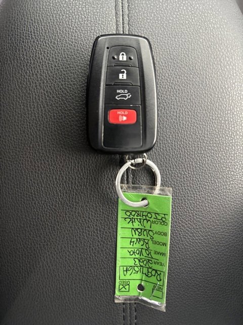 Used 2023 Toyota RAV4 XLE Premium image 32