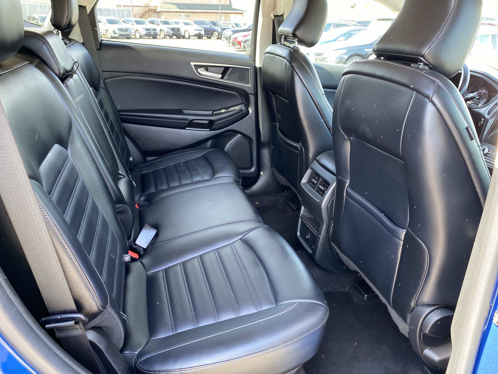Used 2022 Ford Edge SEL AWD/4WD image 18