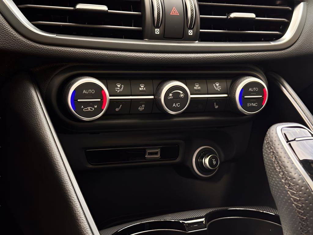 New 2025 Alfa Romeo Giulia RWD image 22
