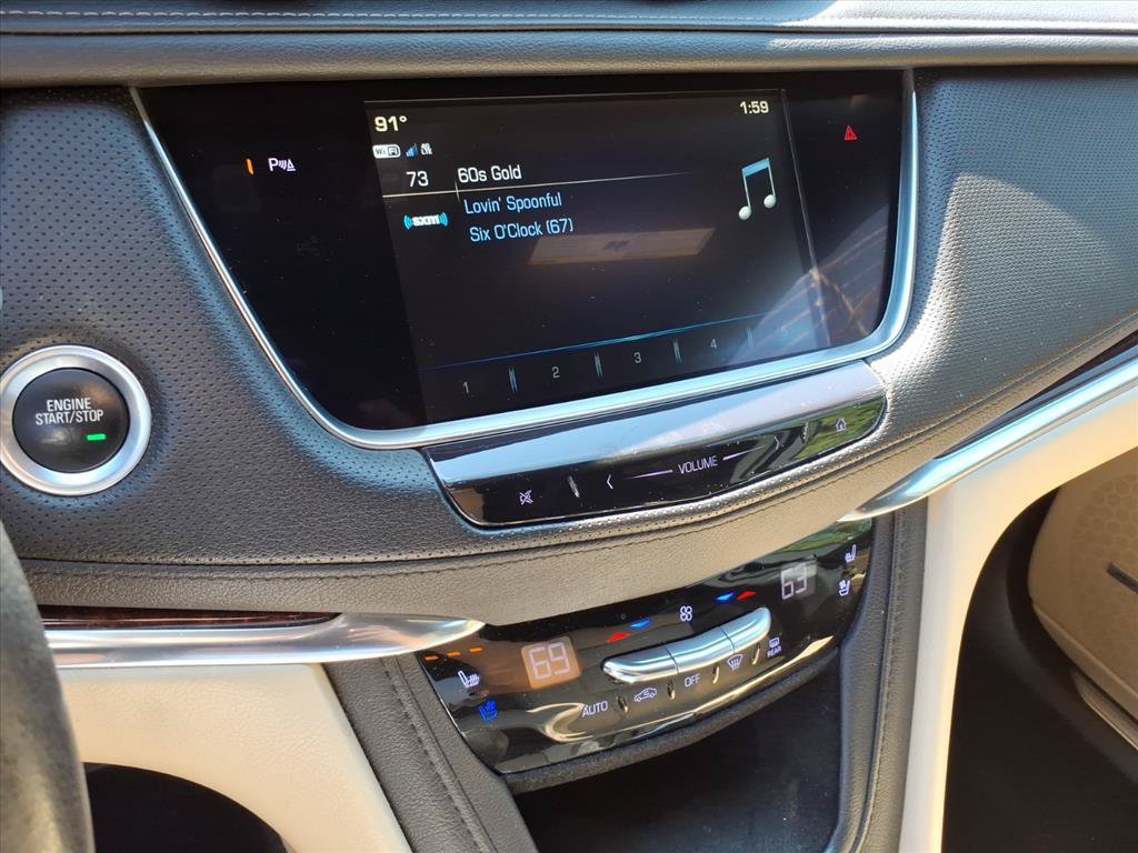 Used 2018 Cadillac XT5 Premium Luxury AWD/4WD image 31