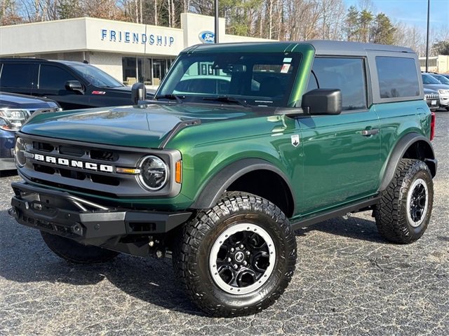 Used 2024 Ford Bronco Big Bend image 2