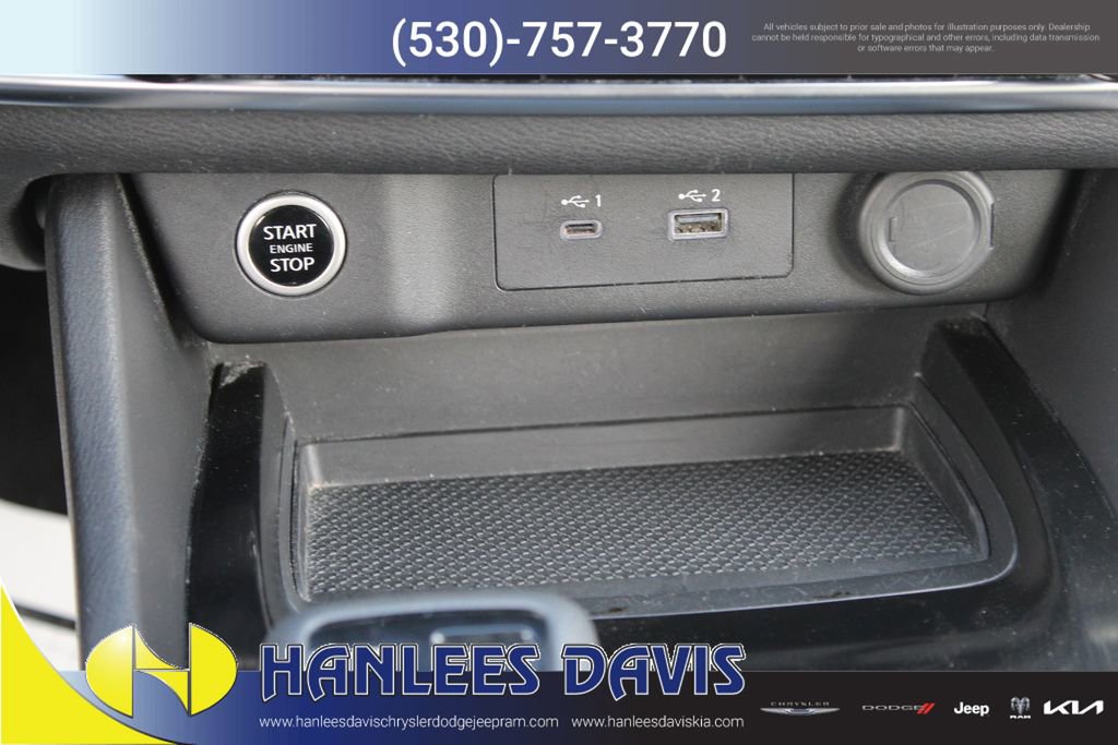 Used 2023 Nissan Rogue SV image 23