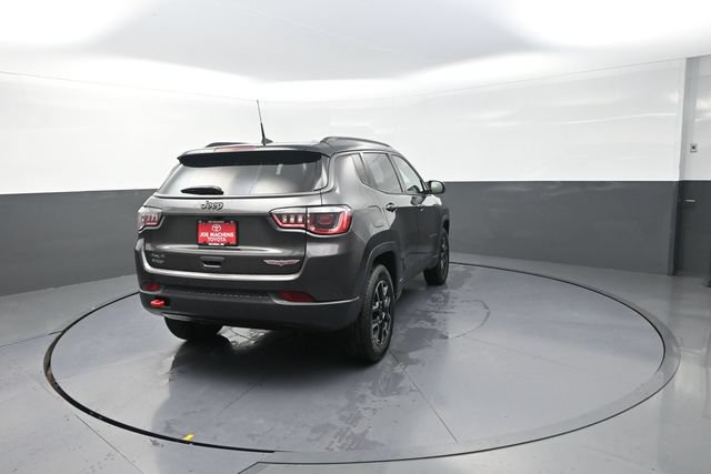 Used 2019 Jeep Compass Trailhawk AWD/4WD image 19