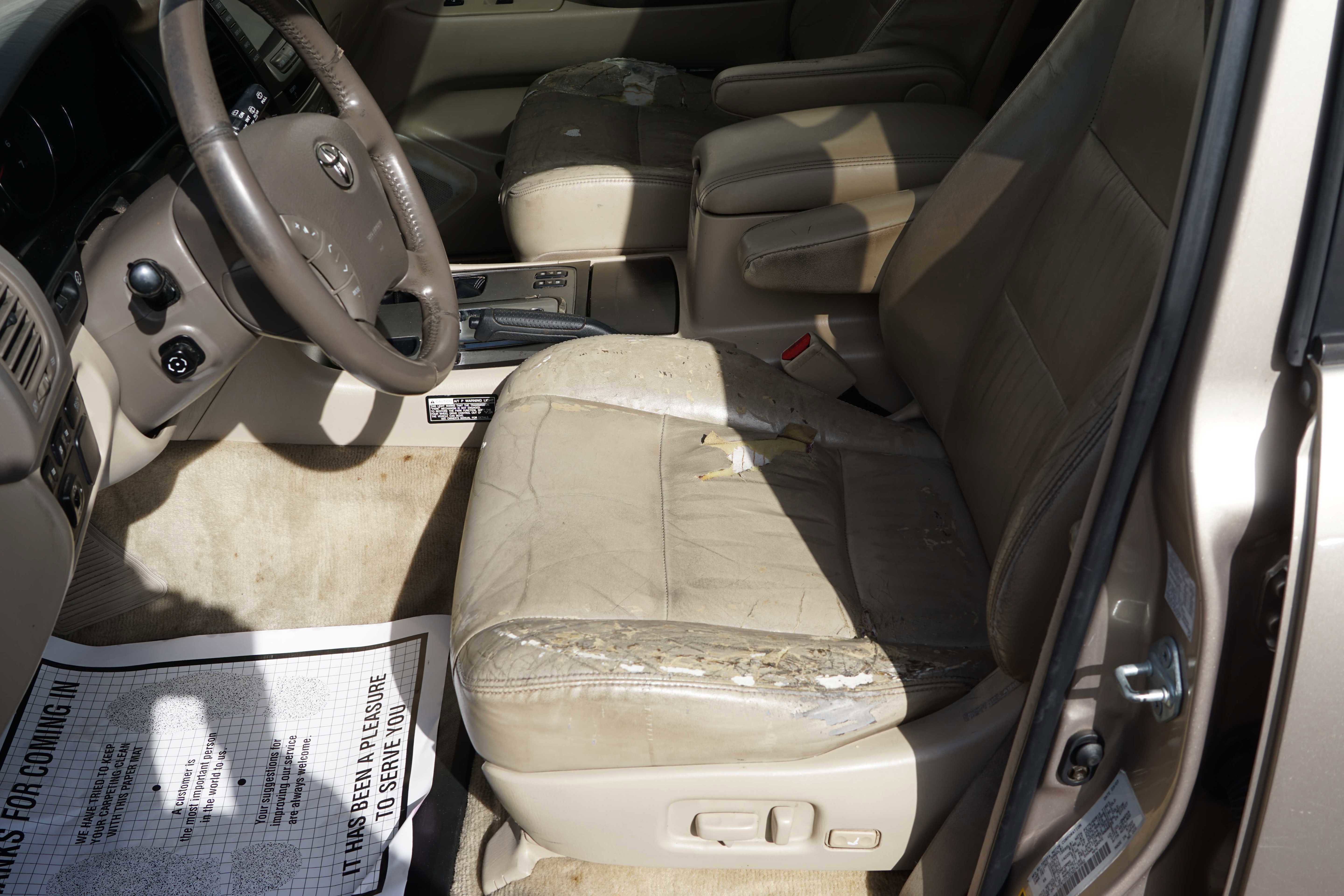 Used 2003 Toyota Land Cruiser image 41