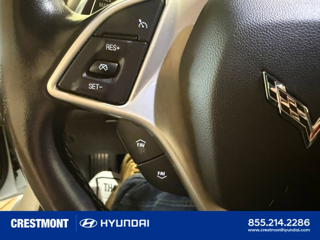 Used 2017 Chevrolet Corvette Stingray Coupe w/ Carbon Flash Badge Package image 28