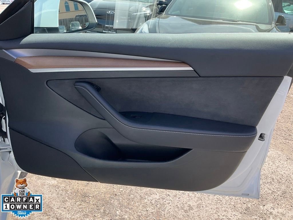 Used 2023 Tesla Model 3 Standard Range image 65