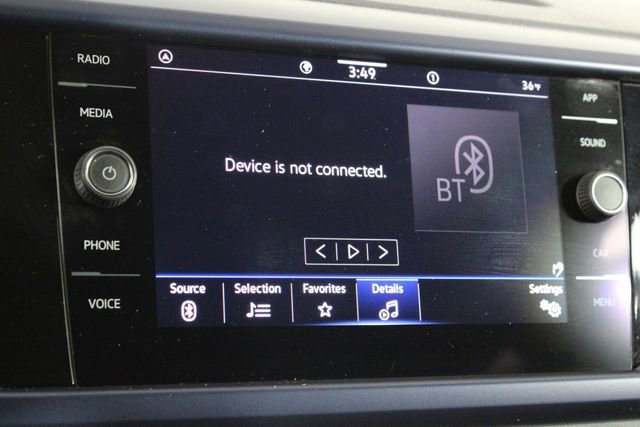 Used 2022 Volkswagen Taos SE image 35