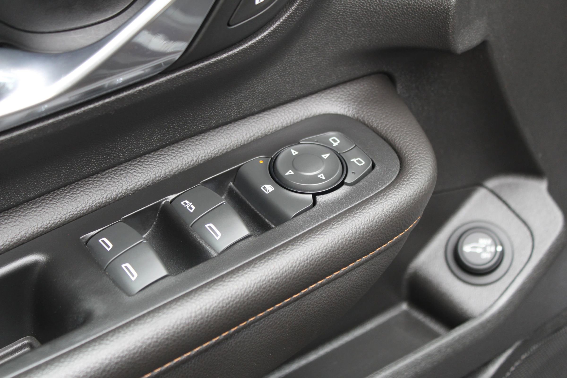 Used 2019 GMC Terrain SLT w/ Preferred Package image 22