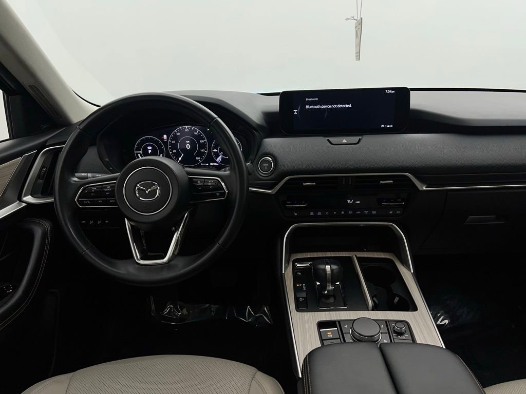 Used 2024 MAZDA CX-90 Plug-In Hybrid w/ Premium Pkg image 9