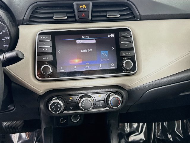 Used 2021 Nissan Versa SV FWD image 17