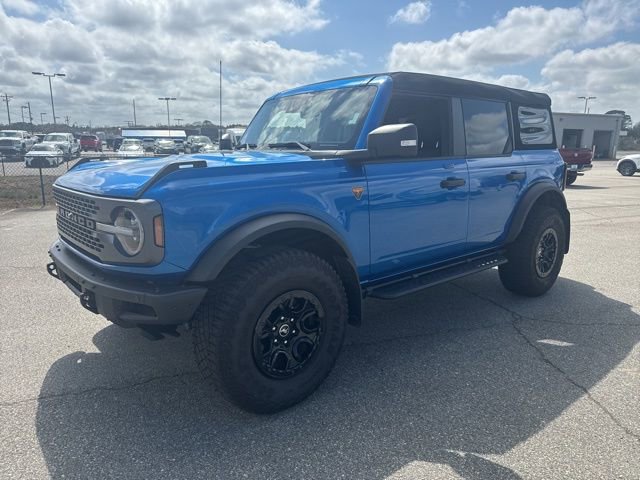 Used 2023 Ford Bronco Badlands image 6