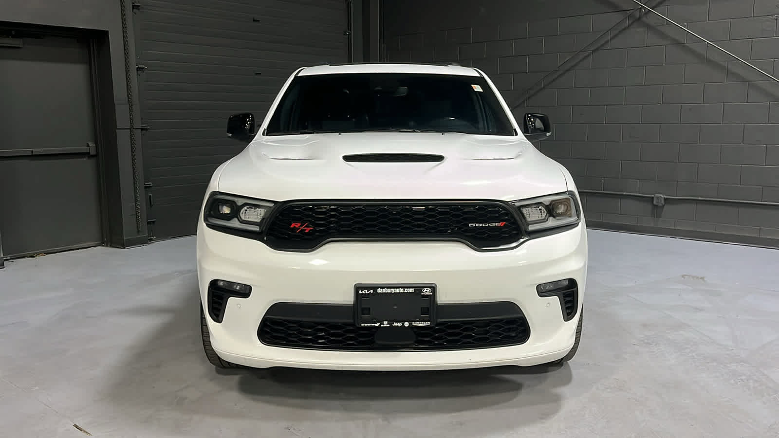 Used 2023 Dodge Durango R/T AWD/4WD image 2