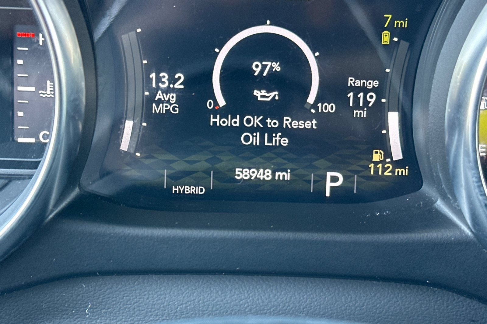 Used 2022 Jeep Wrangler Unlimited Sahara w/ Safety Group AWD/4WD image 36