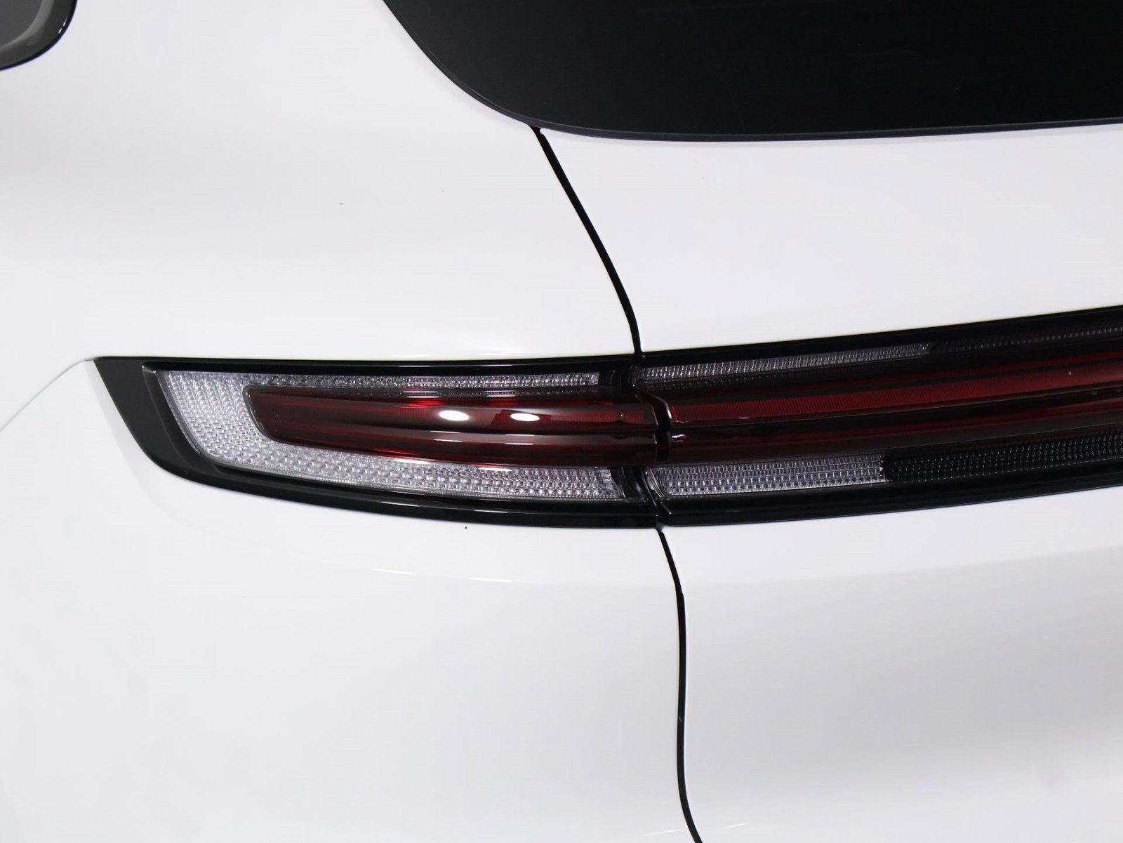 New 2026 Porsche Cayenne AWD/4WD image 21
