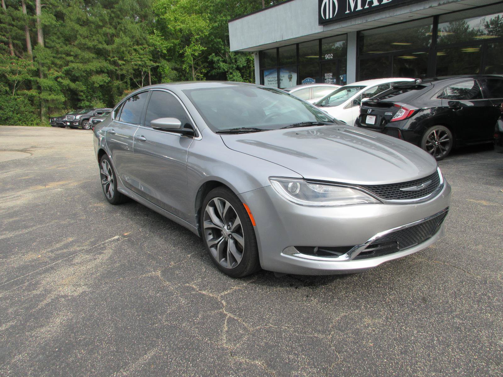 Used 2015 Chrysler 200 C w/ Navigation & Sound Group I FWD image 3