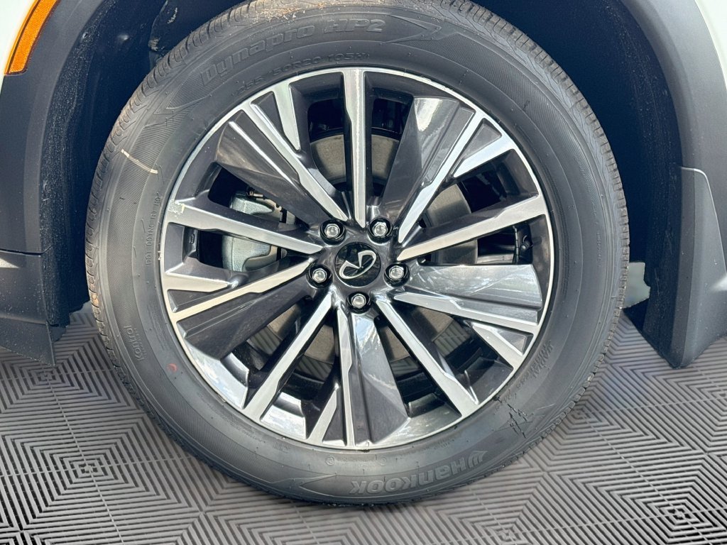 New 2027 INFINITI QX60 Luxe w/ Cargo Package FWD image 34