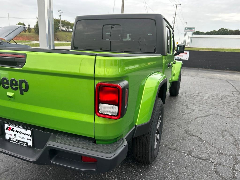 New 2026 Jeep Gladiator Sport AWD/4WD image 10
