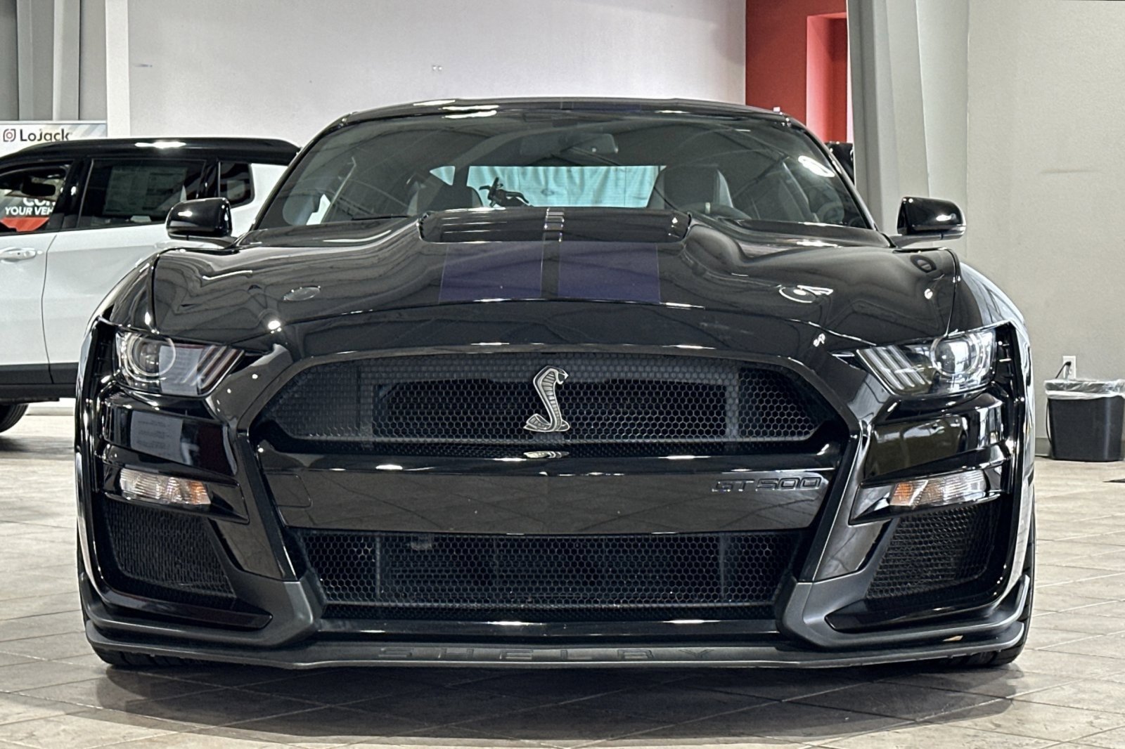 Used 2020 Ford Mustang Shelby GT500 w/ Carbon Fiber Track Pack image 9