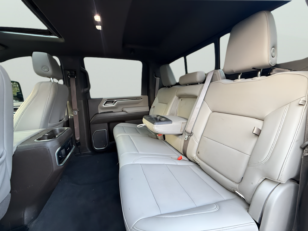 Used 2024 Chevrolet Silverado 3500 LTZ w/ LTZ Plus Package AWD/4WD image 11
