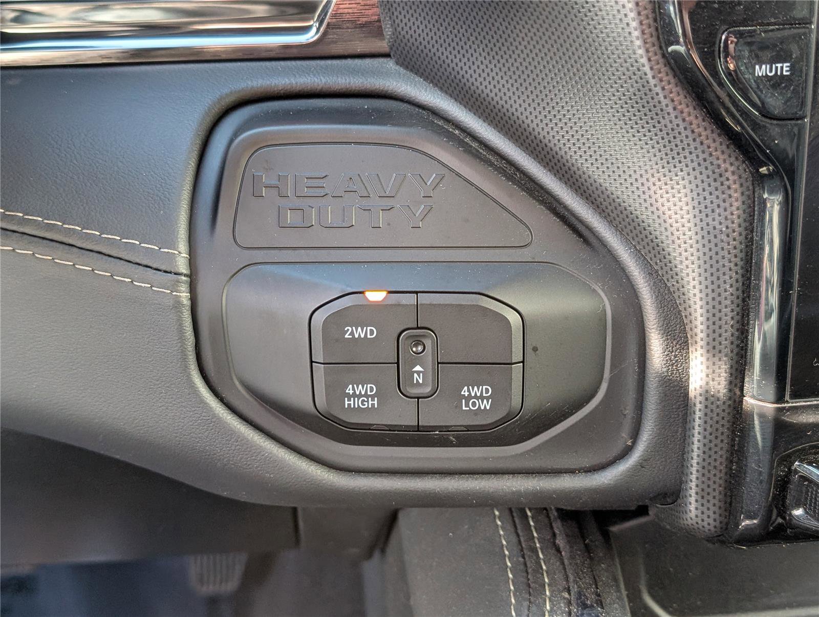 Used 2025 RAM 3500 Limited image 26