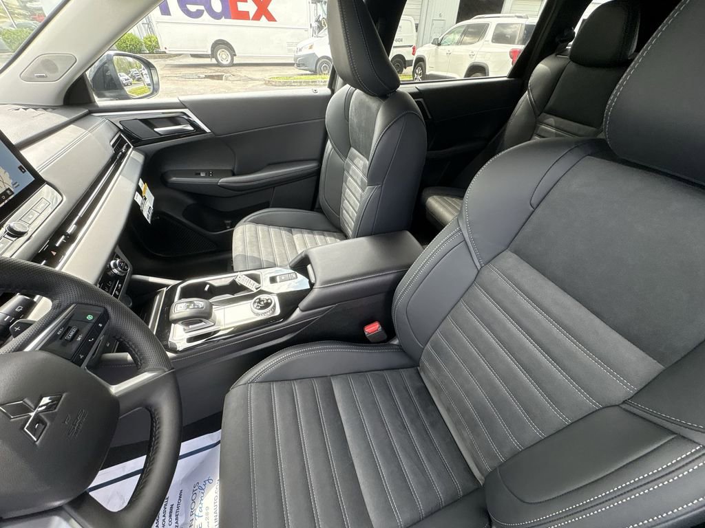New 2026 Mitsubishi Outlander SE AWD/4WD image 21