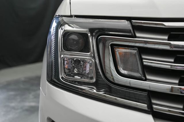 Used 2021 Ford Expedition Limited AWD/4WD image 5