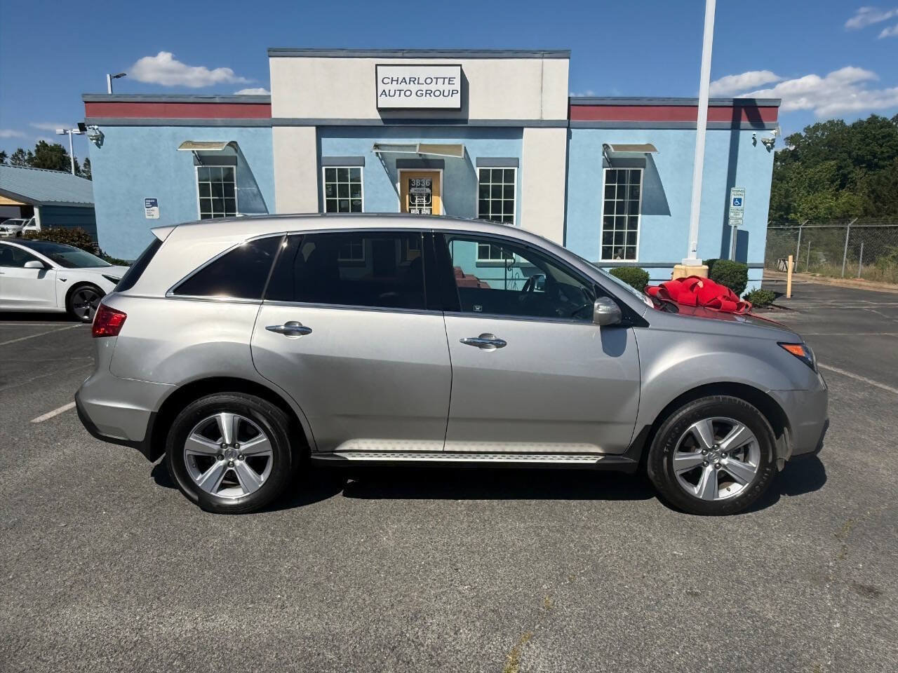 Used 2011 Acura MDX w/ Technology Package AWD/4WD image 7