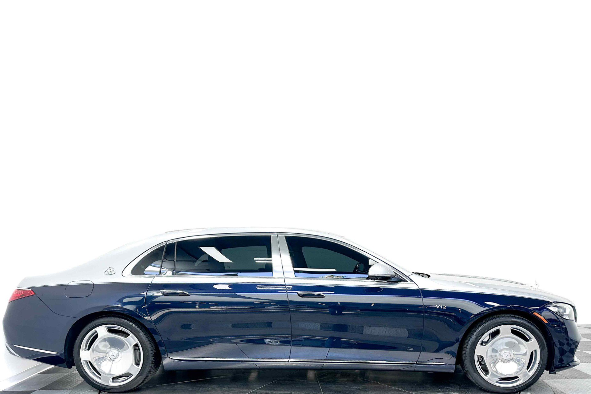 Used 2024 Mercedes-Benz Maybach S 680 4MATIC image 2