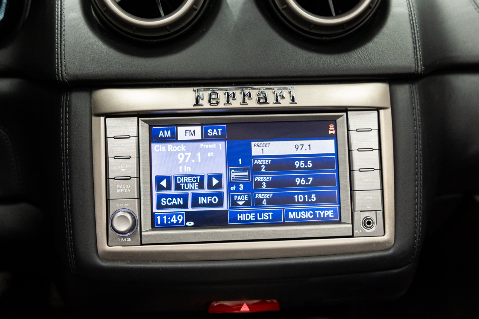 Used 2011 Ferrari California RWD image 70
