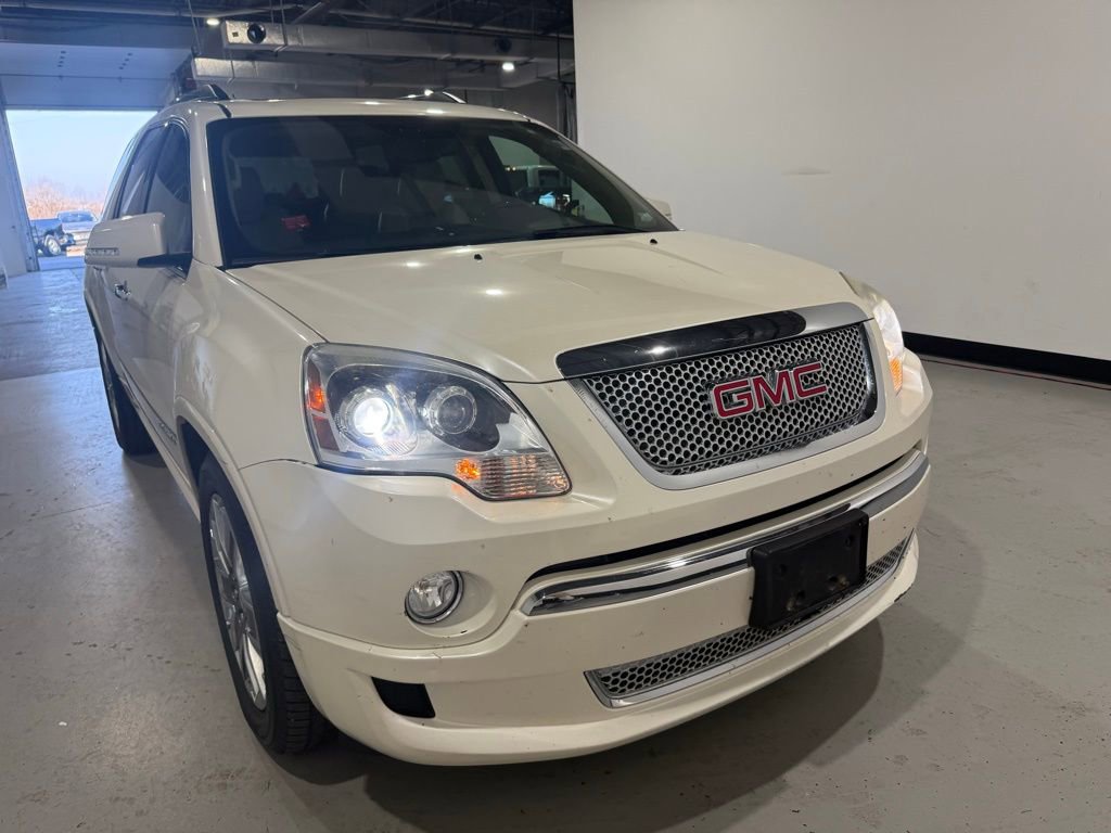 Used 2012 GMC Acadia Denali image 4