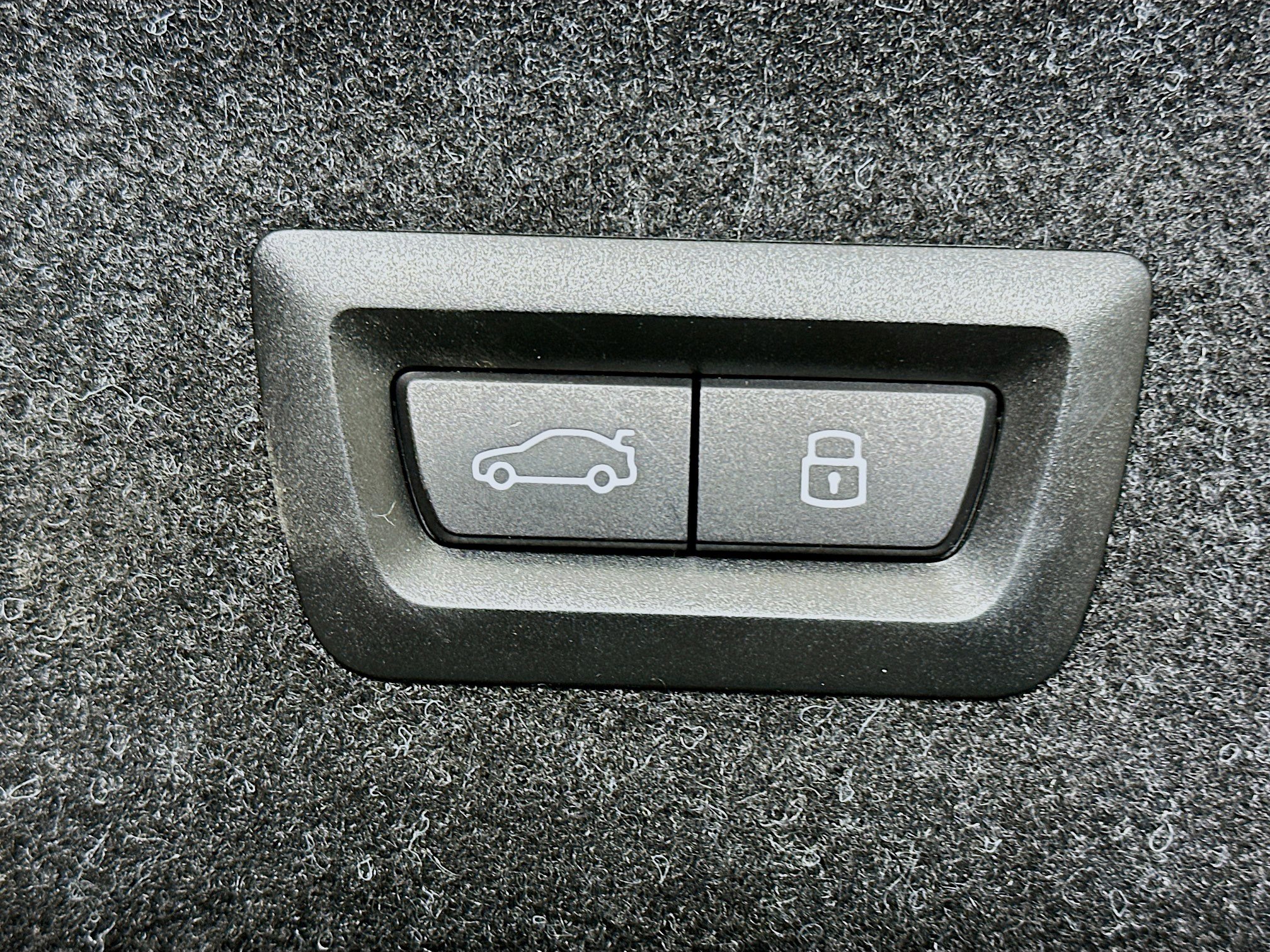 Used 2025 BMW 430i Coupe w/ Premium Package RWD image 29